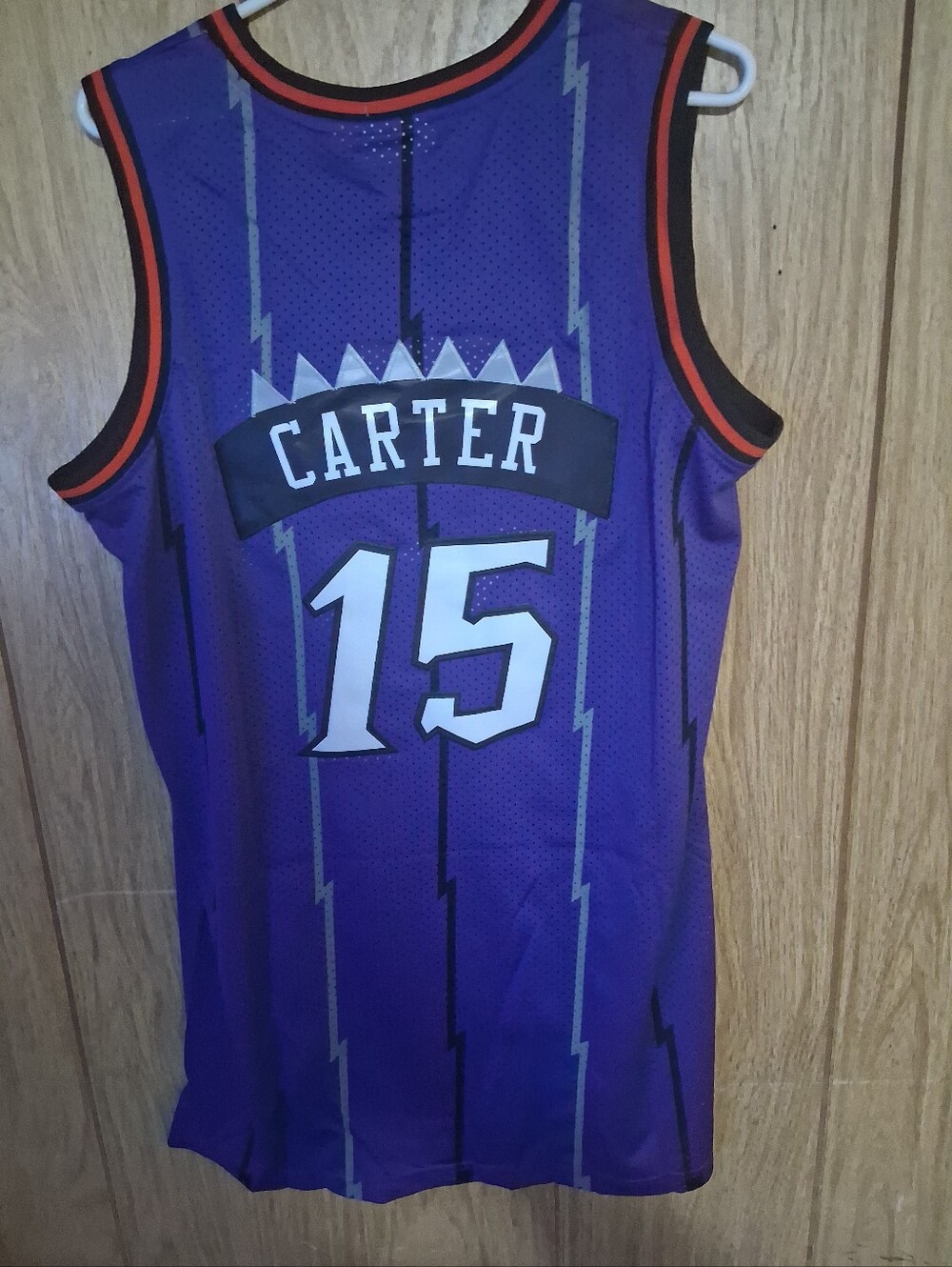 Mystery Sports Card With Vince Carter Toronto Raptors XL Jersey